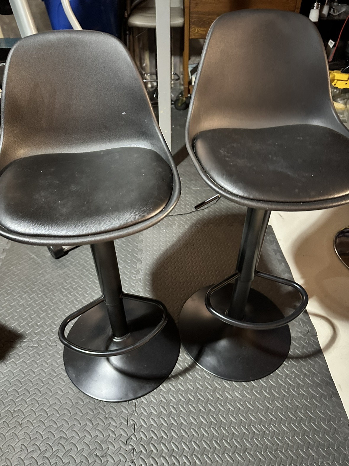 Bar stools - photo 2