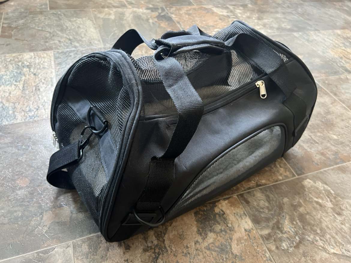 Pet Carrier - photo 3