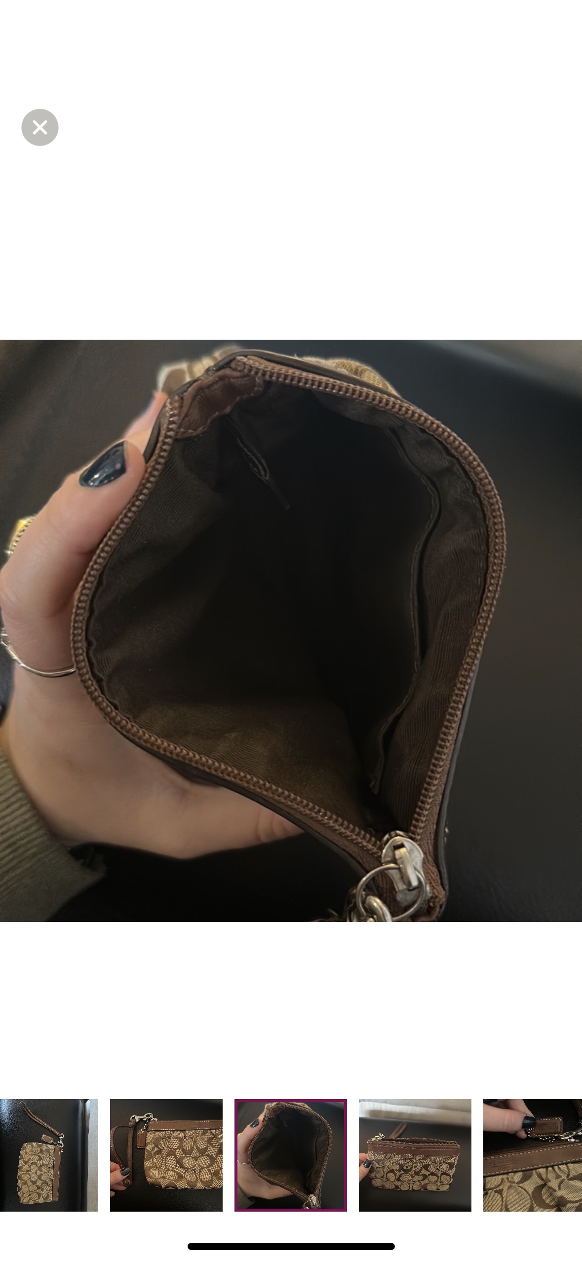 Coach Wristlet image indicator(3)