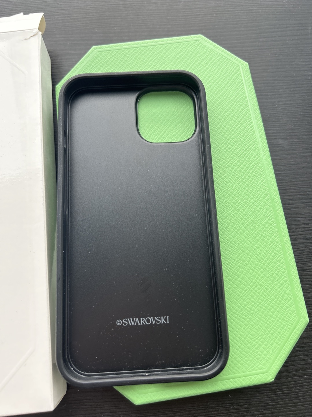 Swarovski iPhone 14 case - black (bling) image indicator(2)