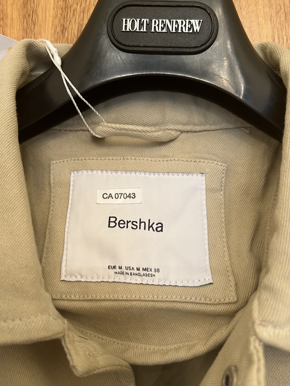 BERSHKA MENS LIGHTWEIGHT JACKET image indicator(2)