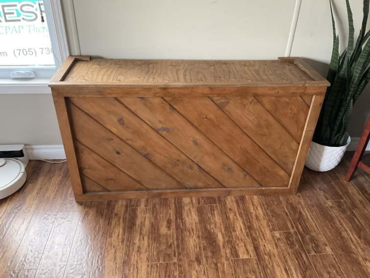 Custom Built Aquarium Stand thumbnail