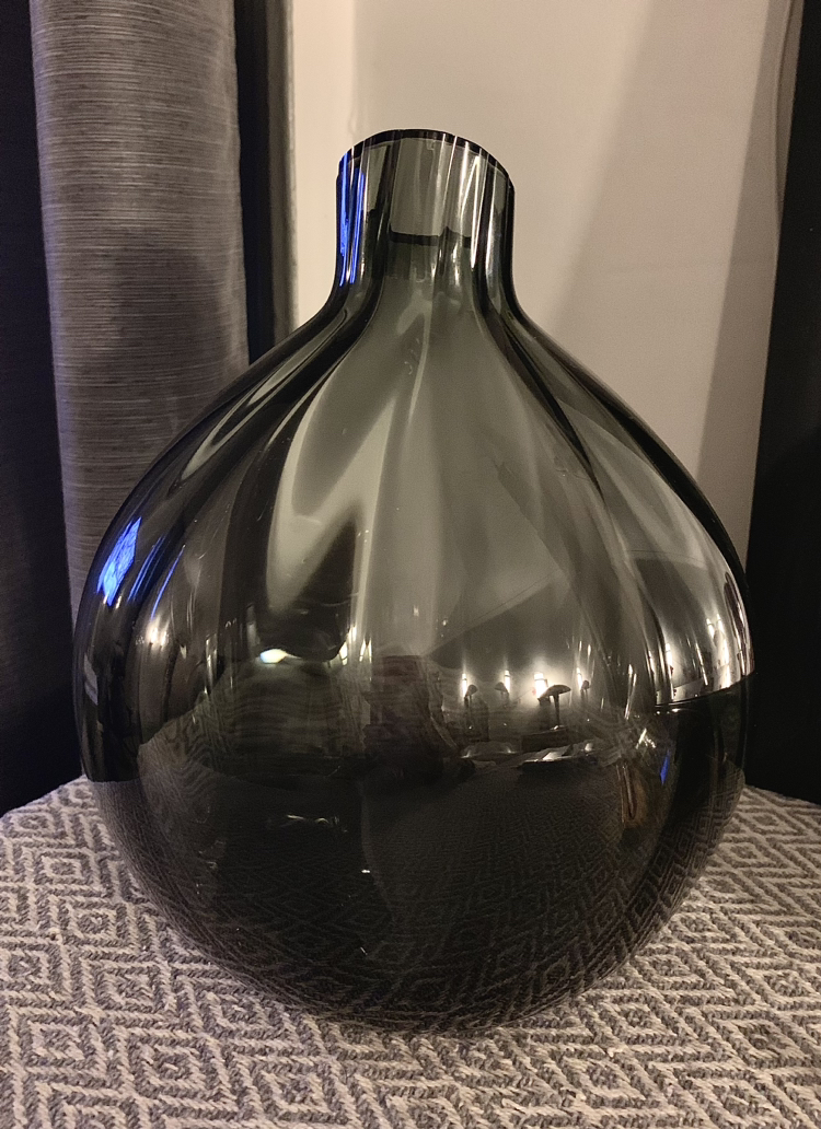 Mikasa Fluted Glass Vase image indicator(3)