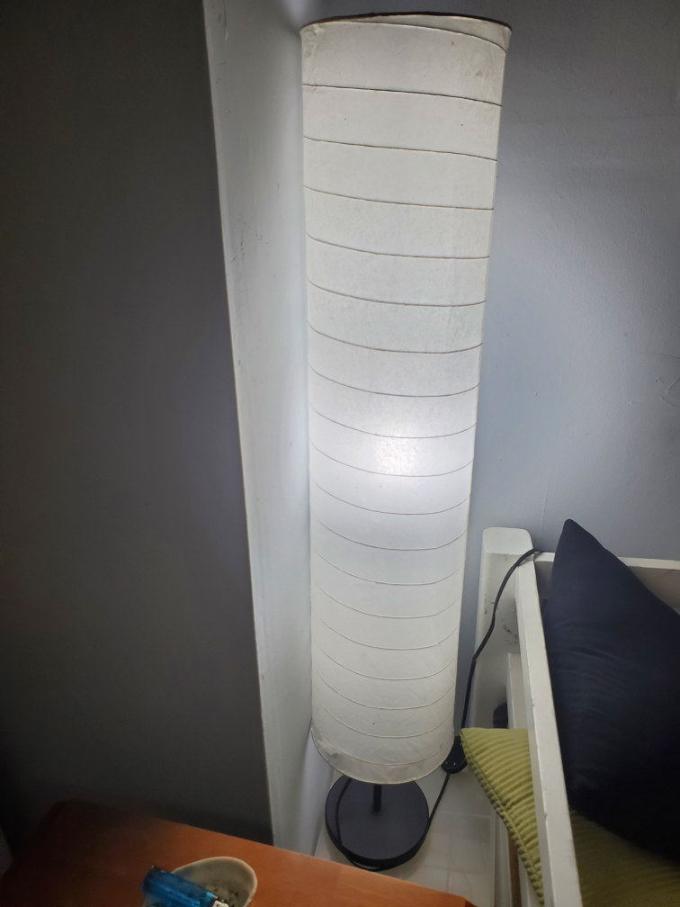 Ikea Paper Floor Lamp thumbnail