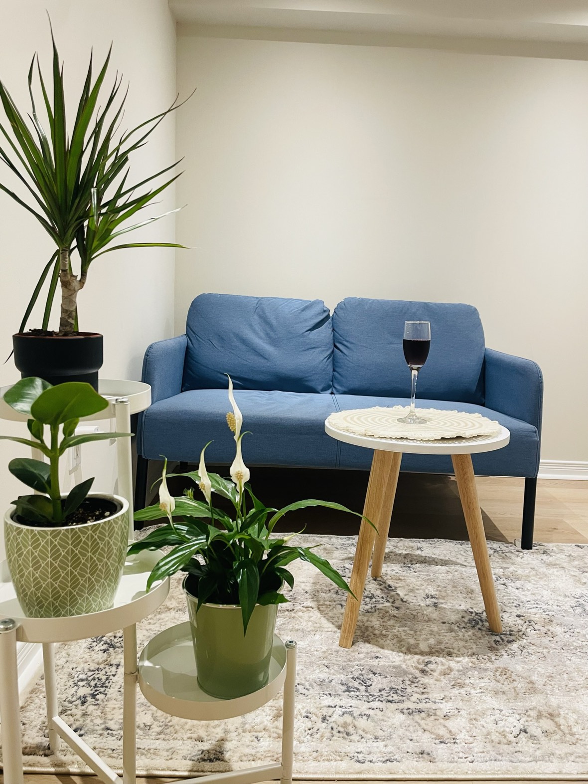 IKEA Love Seat Sofa - photo 3