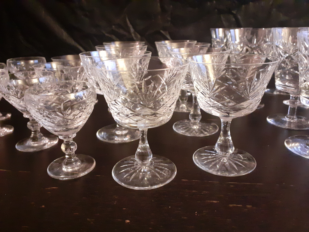 Vintage Webb and Corbett Crystal Glass 26pcs image indicator(3)