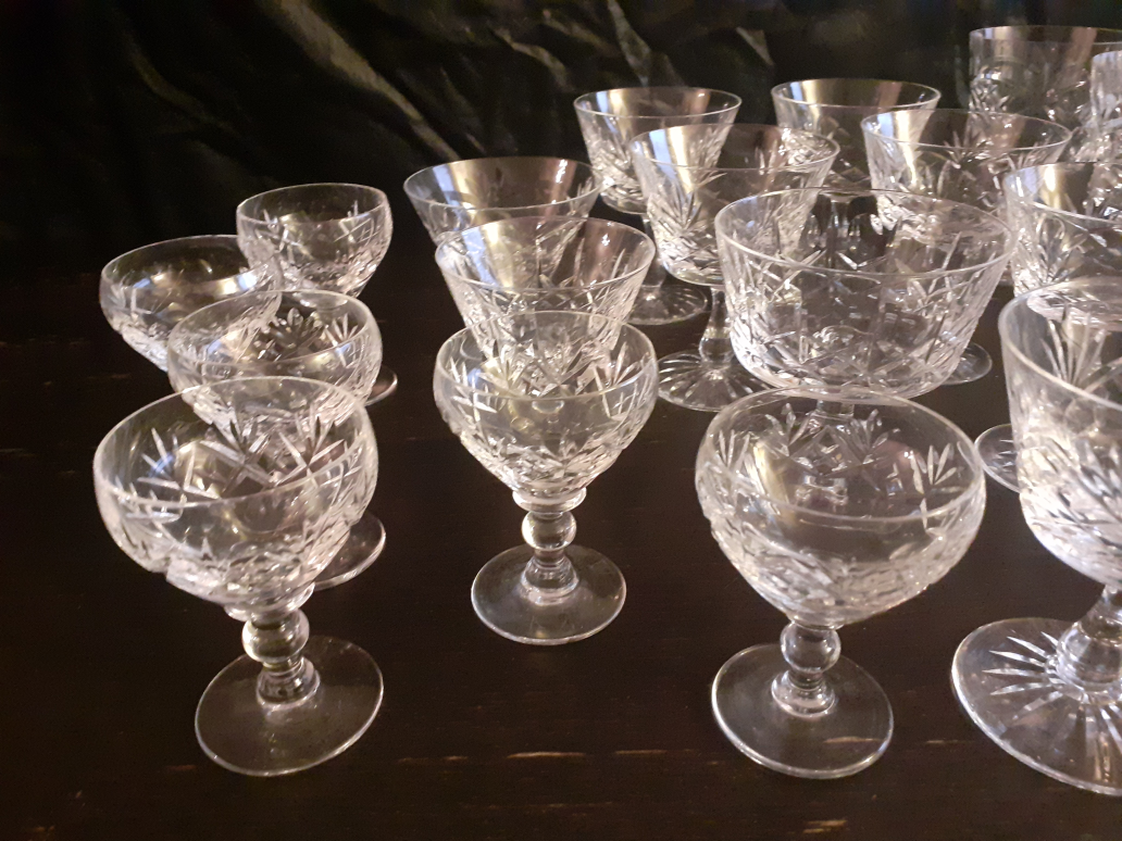 Vintage Webb and Corbett Crystal Glass 26pcs image indicator(4)