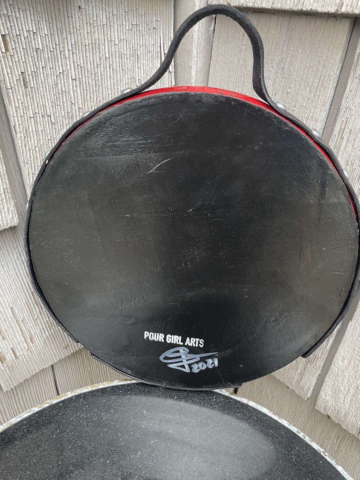 Geode style hanging wooden chopping charcuterie board image indicator(3)