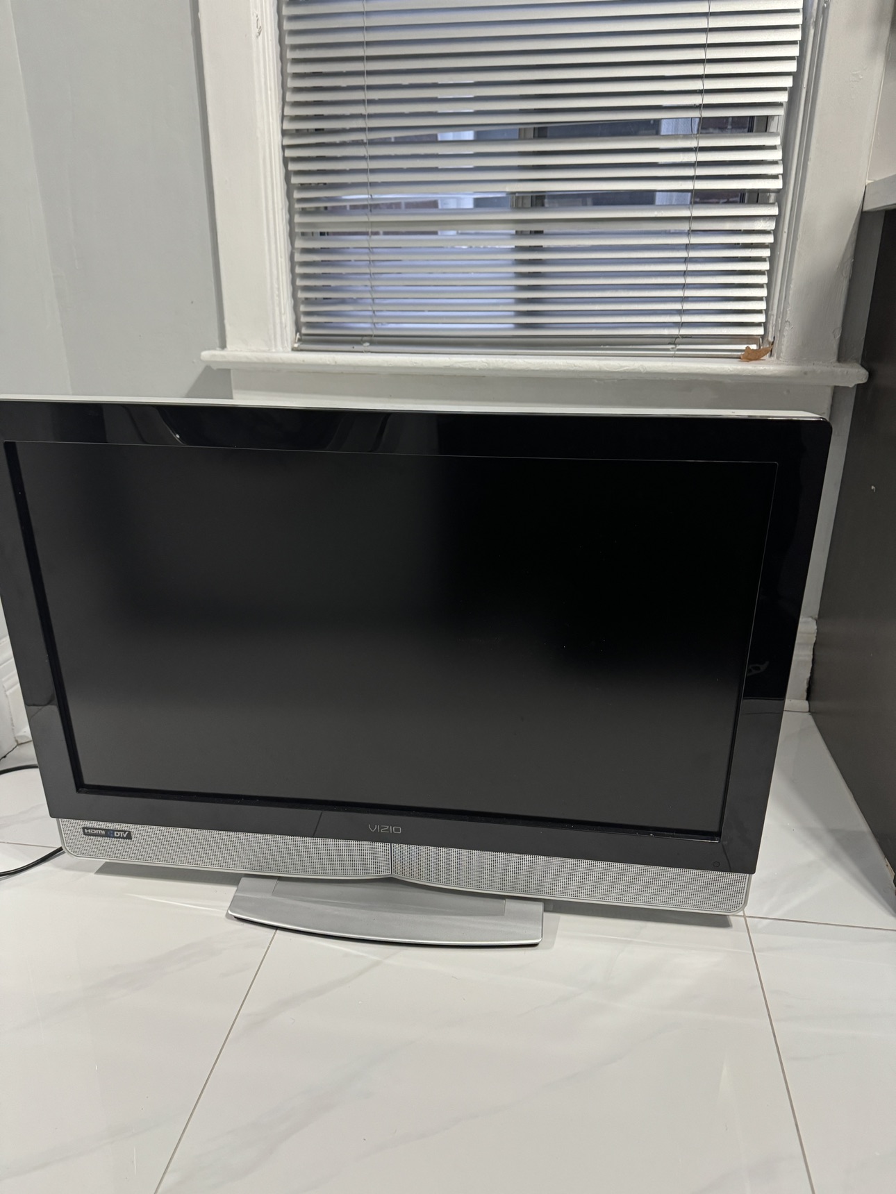 Get a TV - photo 2