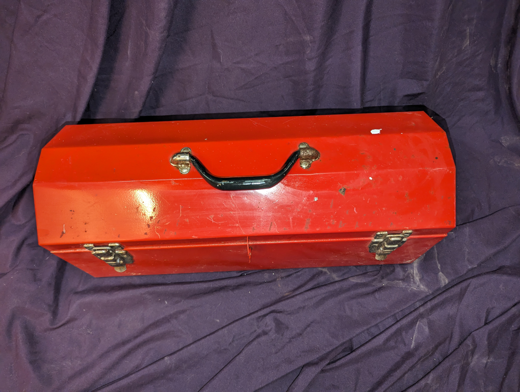 red tool box - photo 5