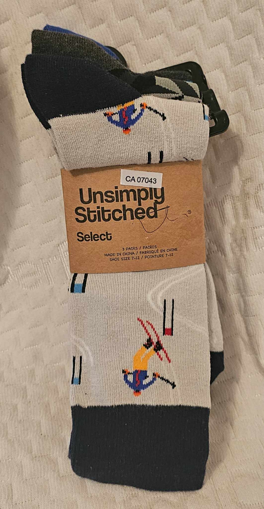 Multi-Coloured Unsimply Stitched Select Men's 3 Pack Socks thumbnail
