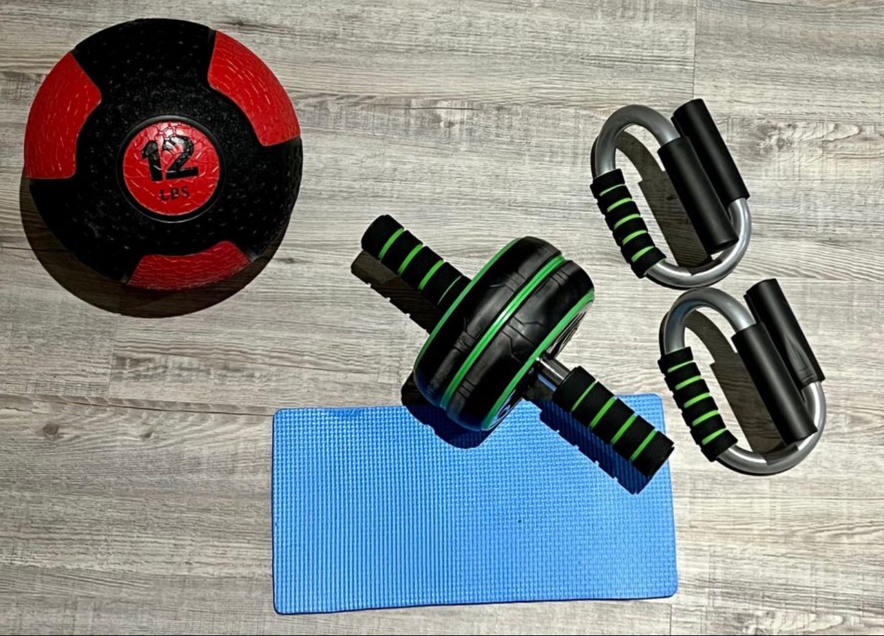 Medicine Ball & Ab Roller Wheel Set thumbnail
