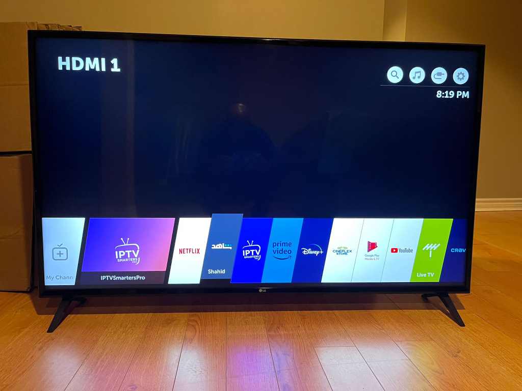 LG Smart TV, UHD - photo 4