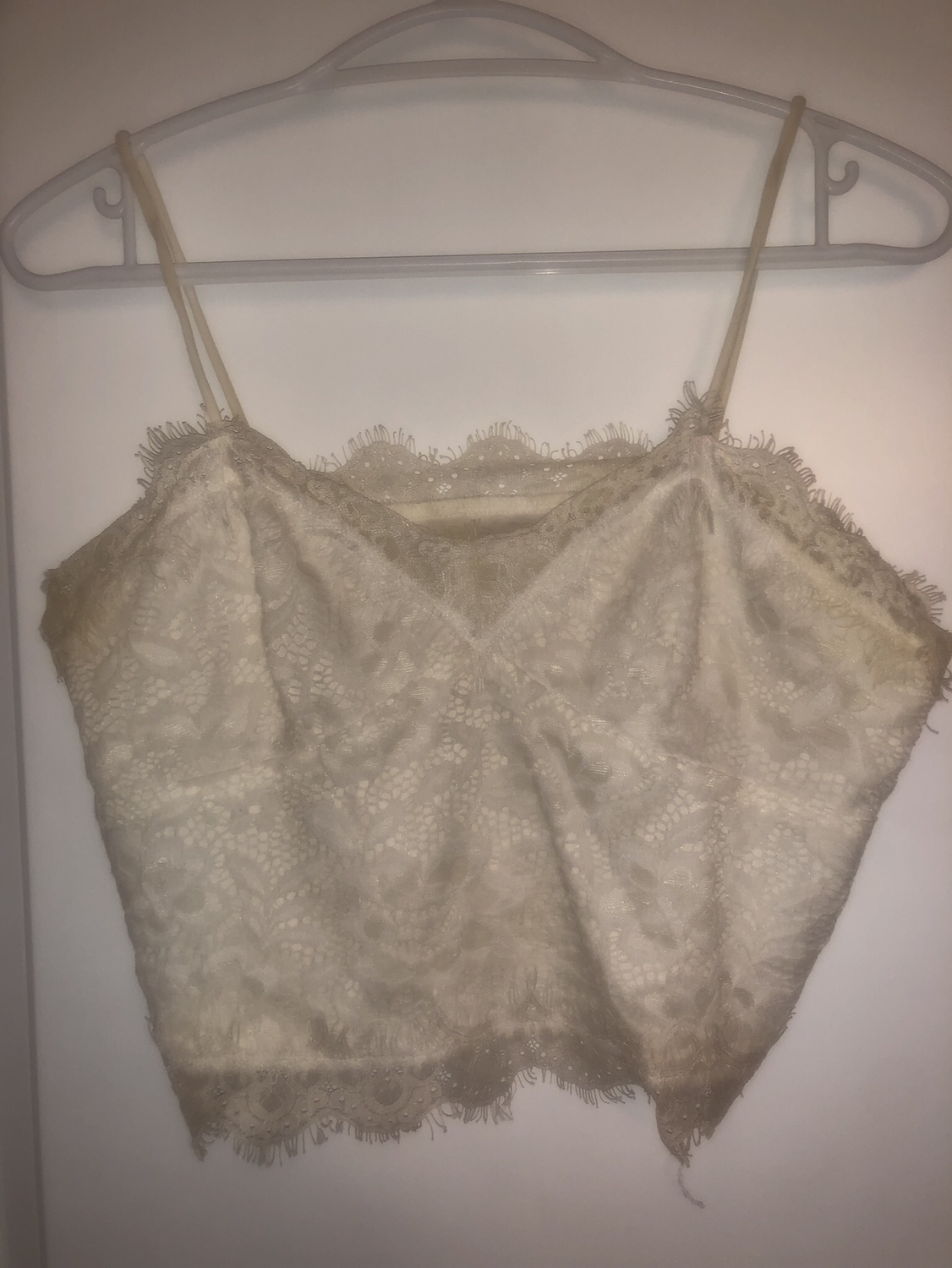 Scalloped cami lace tank top in Bright White - photo 2