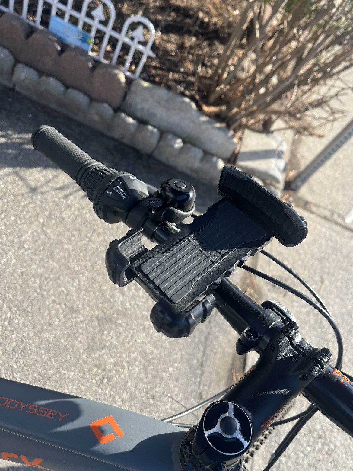 Unisex Diamondback commuter bike Medium frame Mint condition image indicator(8)