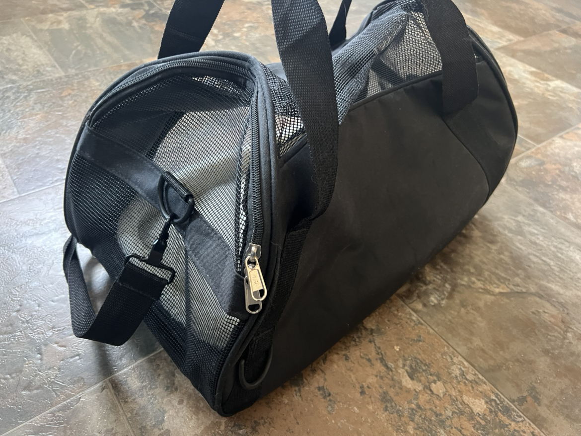 Pet Carrier - photo 2