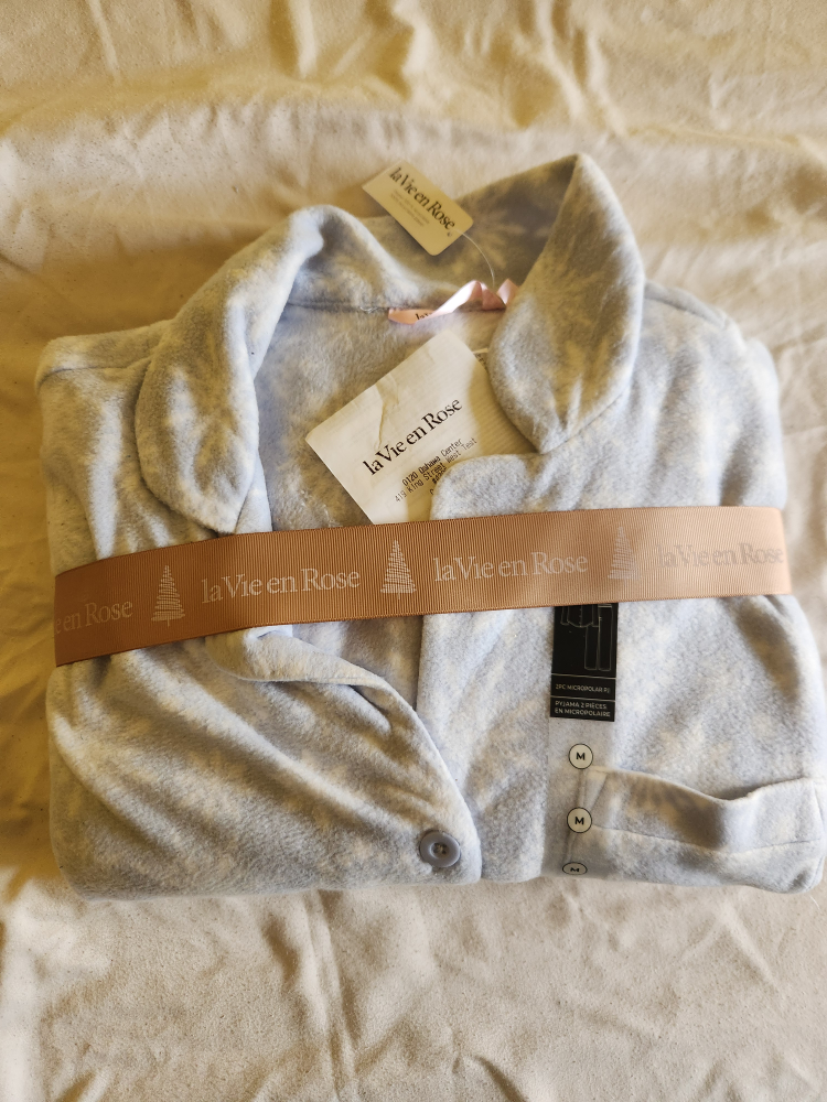 Women's Pajama Set thumbnail