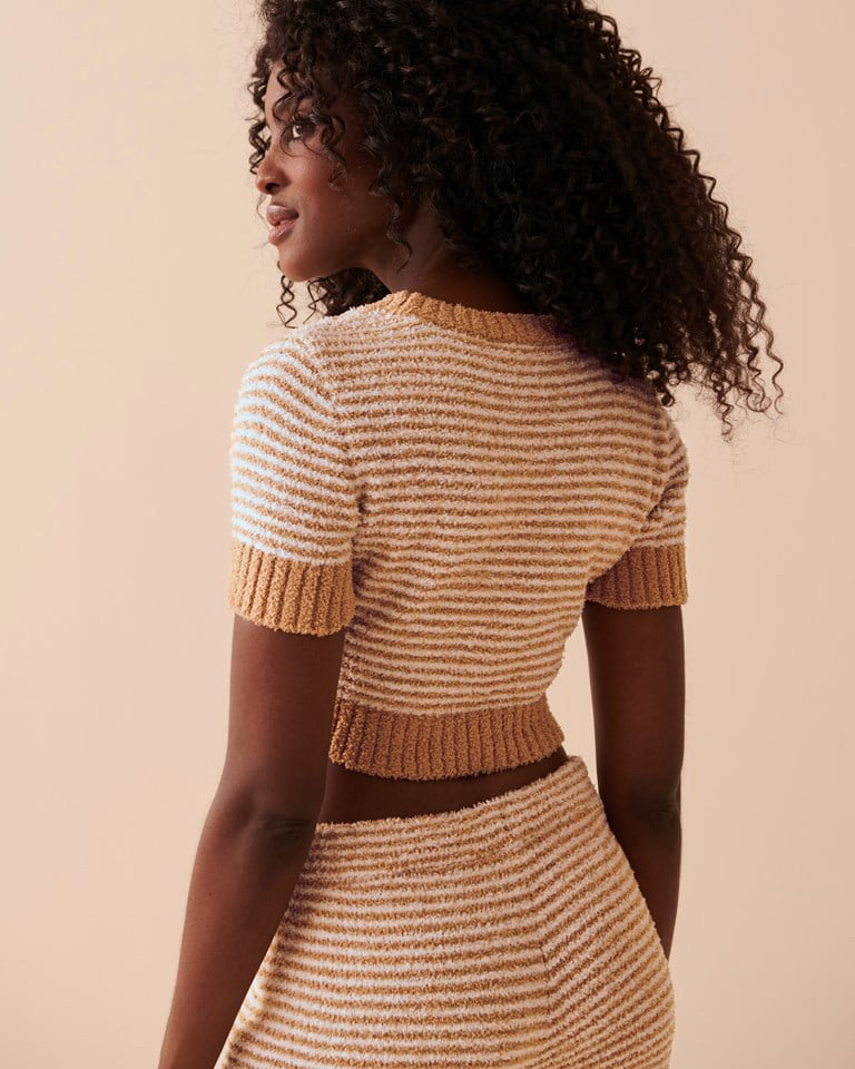 La Vie En Rose Crop Top image indicator(3)