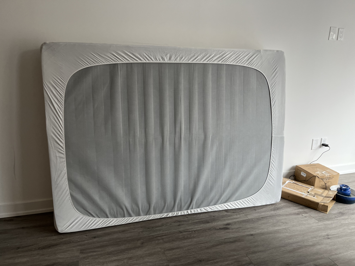 Bed frame and mattress (queen size) - photo 2