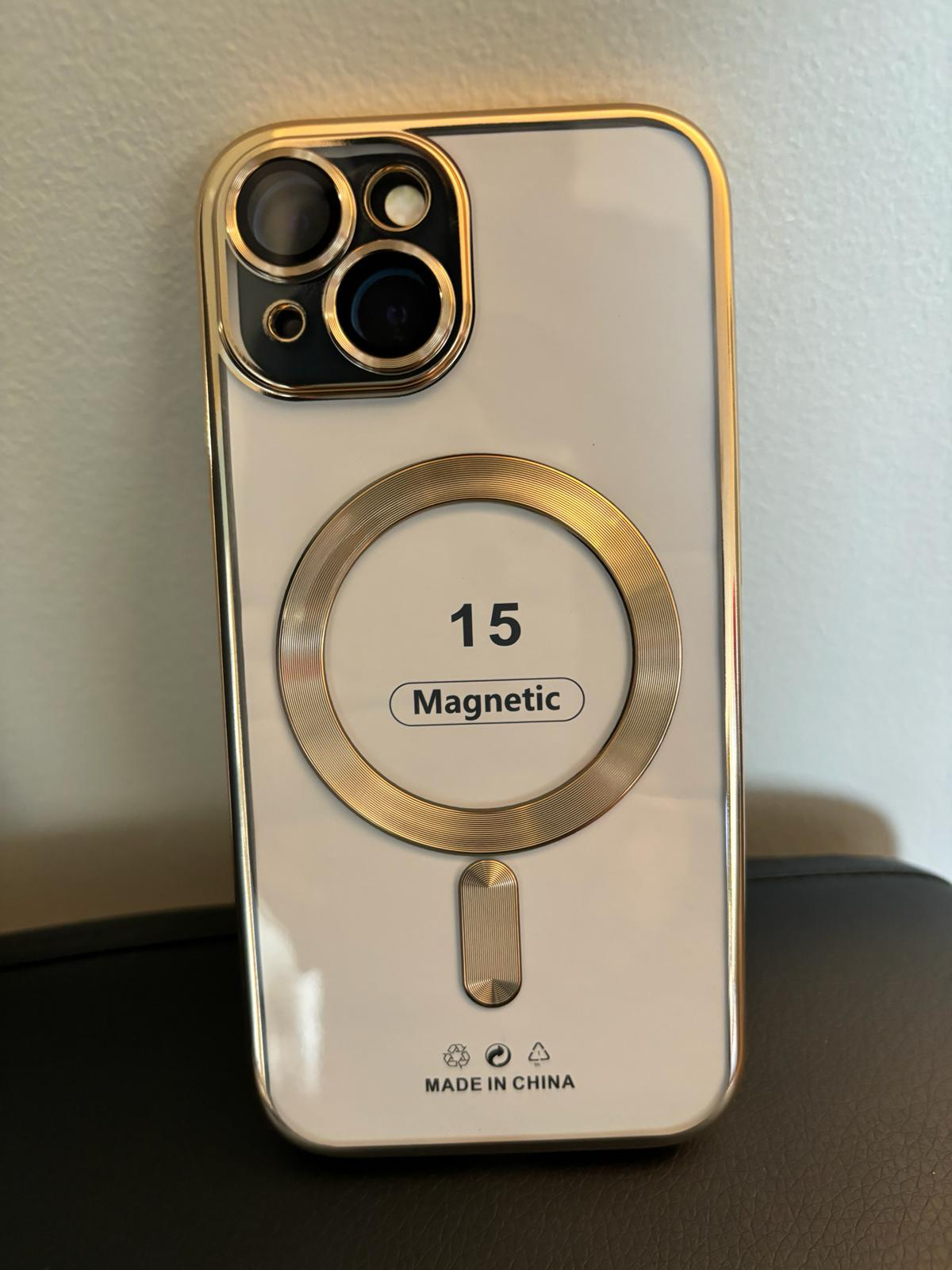 iPhone 15 phone cover - photo 2