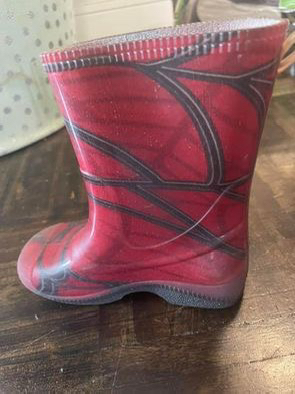 Rainboots Spider man - photo 2