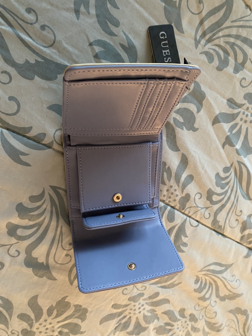 Brand New with Tags Guess Backpack & Wallet - photo 4
