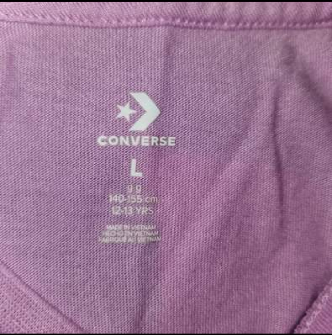 CONVERSE Chuck Taylor ALL STAR Crop Top. Youth #L. Adult #S. image indicator(2)