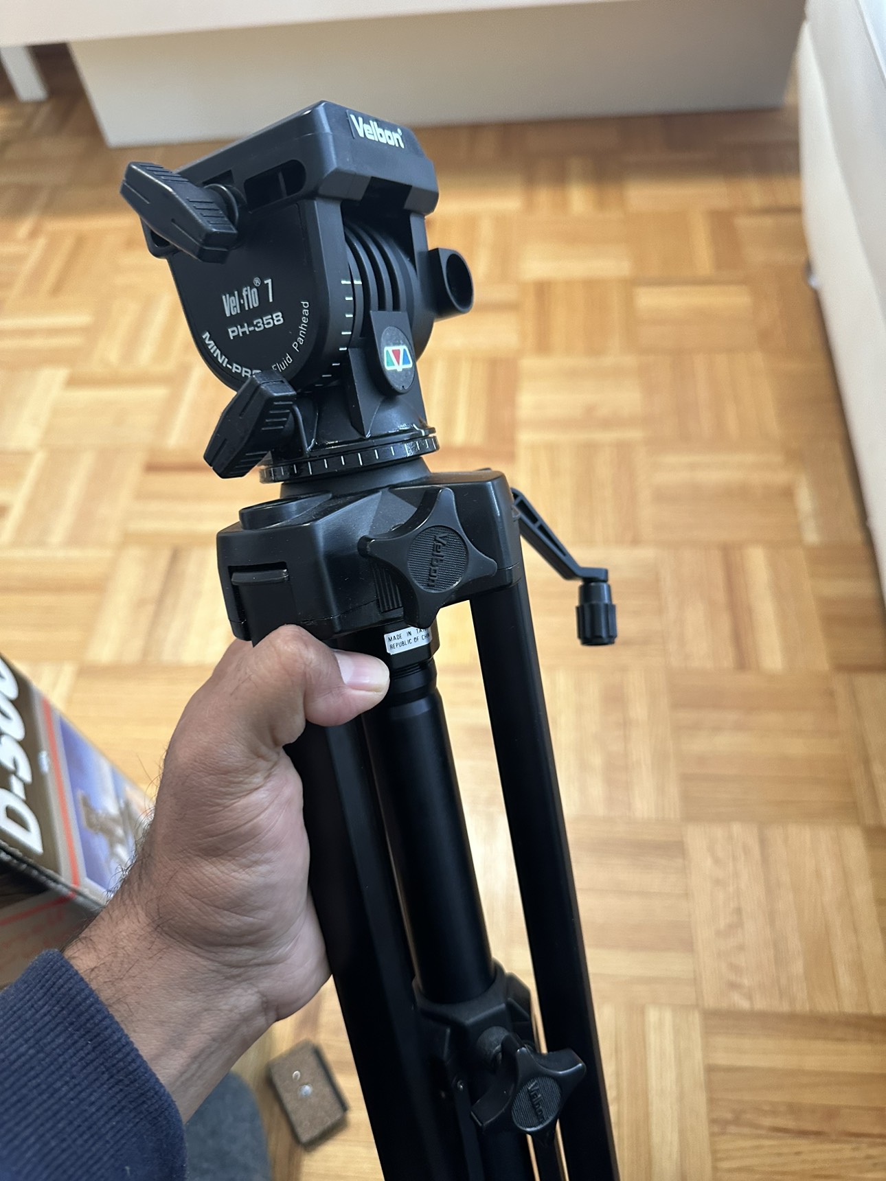 Tripod - photo 3