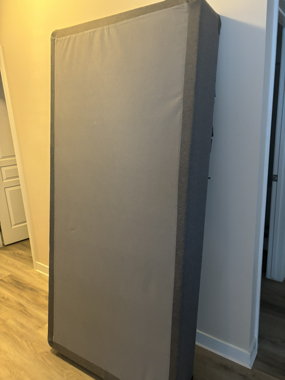 King sized box spring or two twin sold together