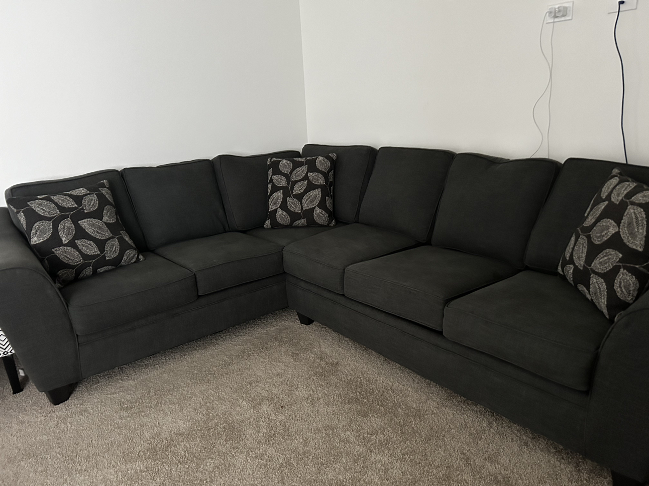 Sectional Sofa (6 piece) with cushions