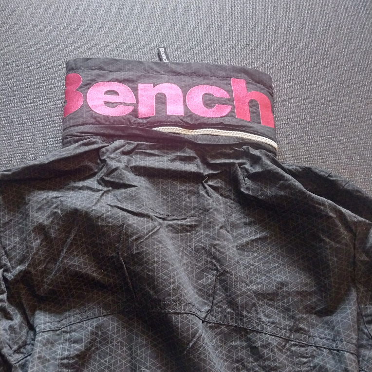 Ladies Bench jacket image indicator(3)