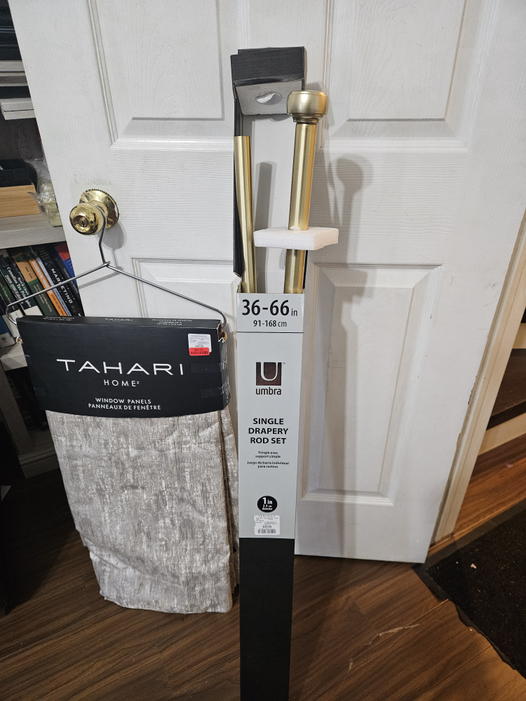 curtain with rod