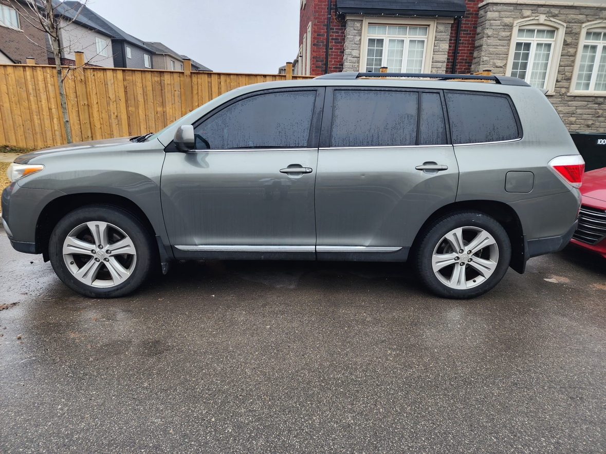 Toyota Highlander 2011