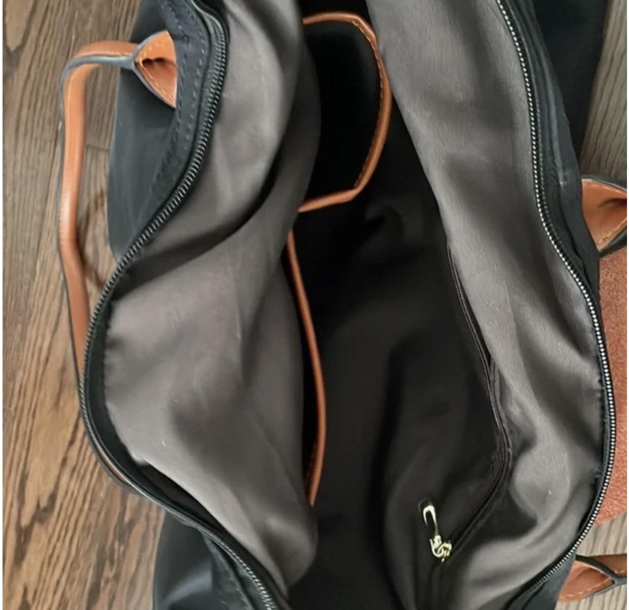 Black nylon purse with wristlet (Not Longchamp) image indicator(8)