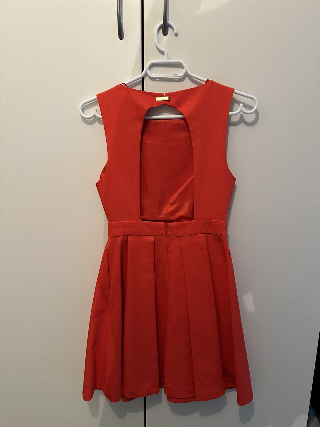 Zara backless red dress image indicator(3)
