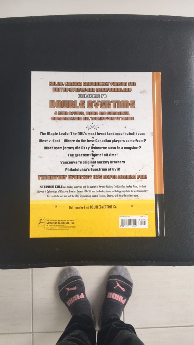 Stephen Cole  The Hockey Fan's Ultimate Hockey Book image indicator(3)