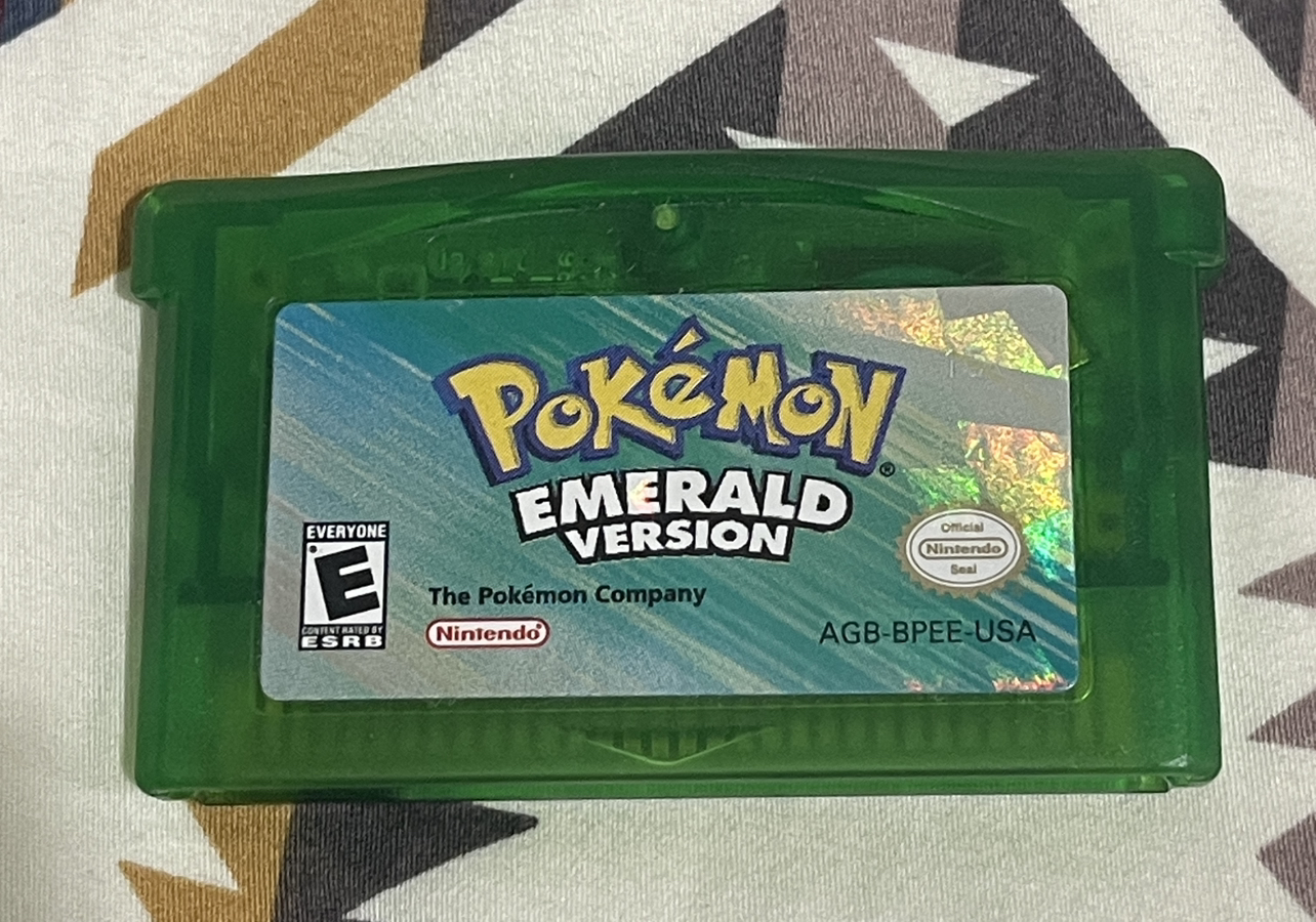 Authentic Pokemon Emerald GBA