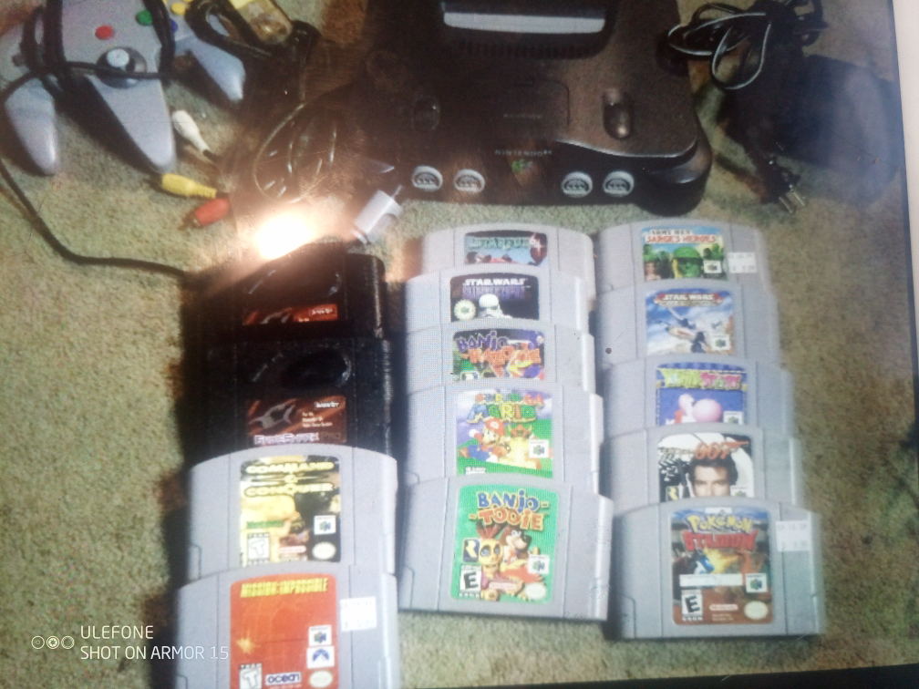 Nintendo 64 with Games thumbnail
