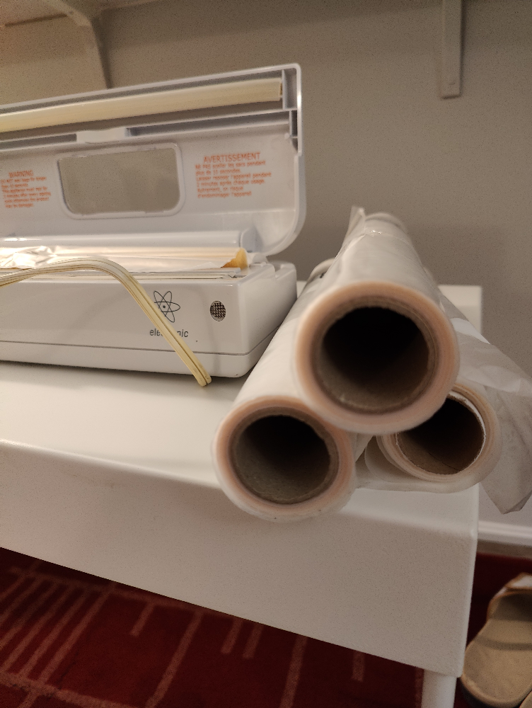 vacuum food sealer - photo 3