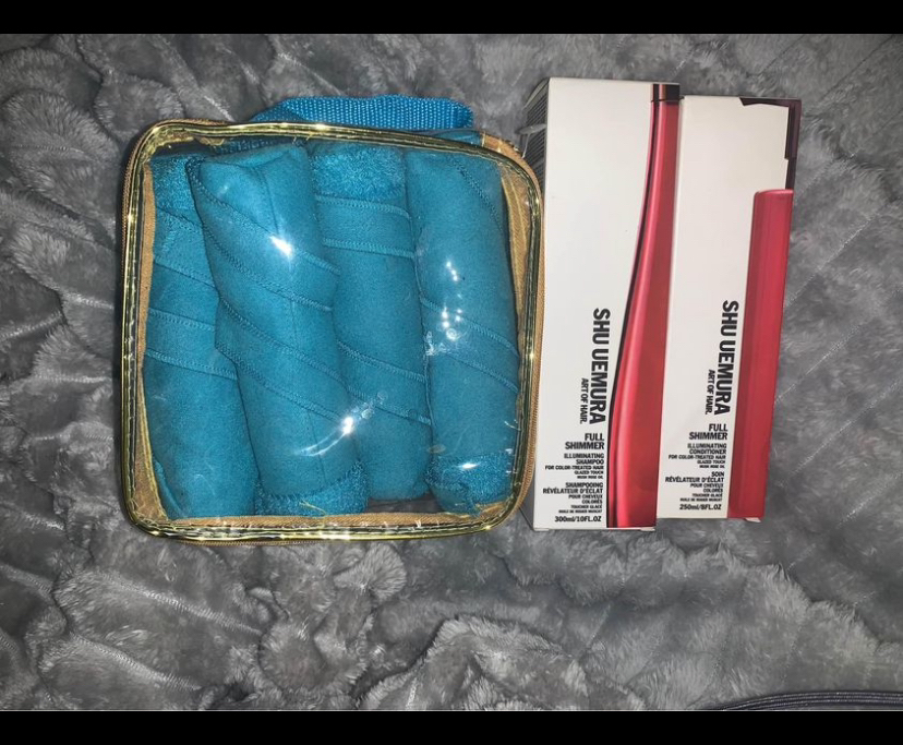 Shu Uemura Shampoo & Conditioner-Free Gift with Purchase image indicator(4)