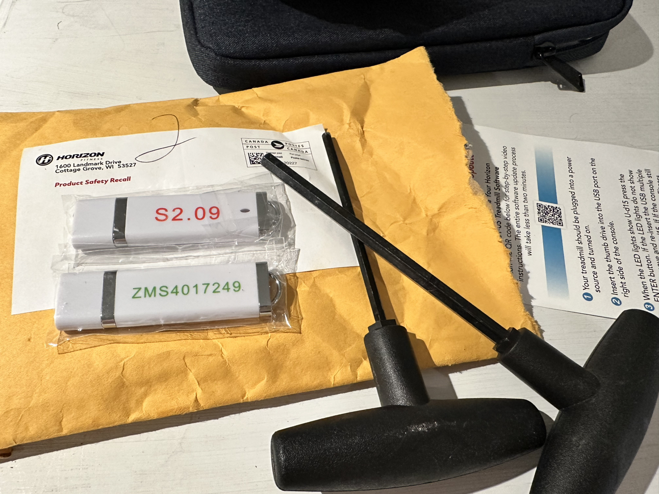 Like new Horizon T101 Treadmill image indicator(4)