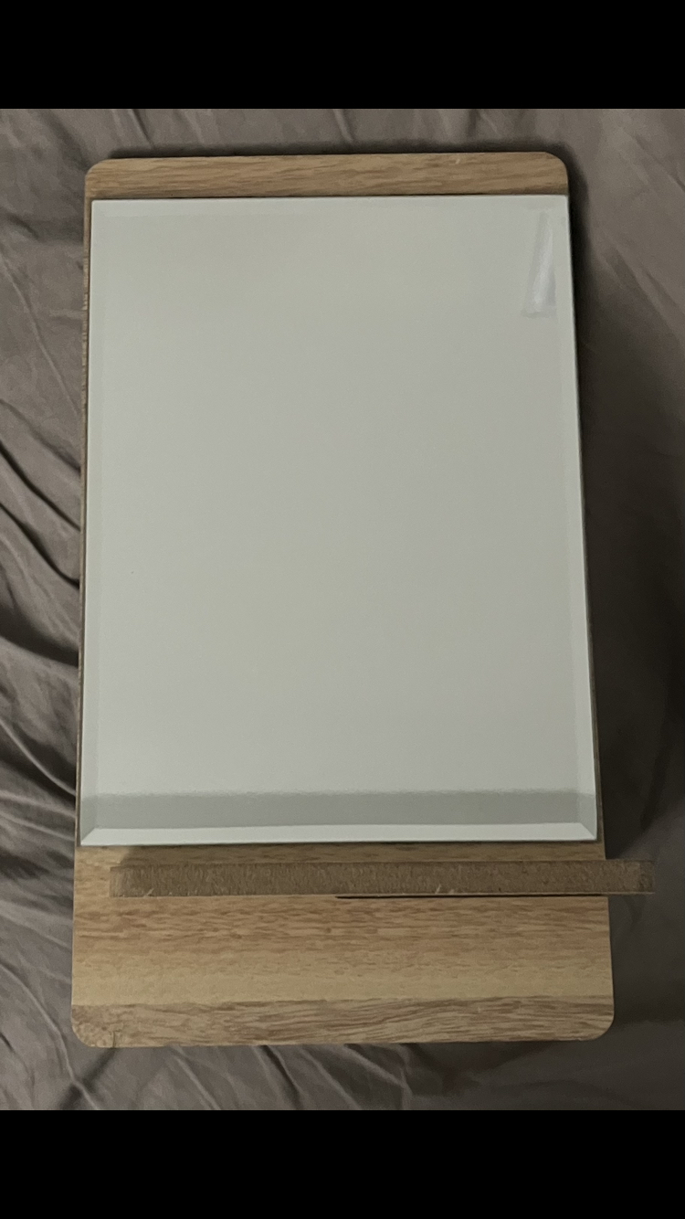 Small Wood Mirror🪞 image indicator(2)