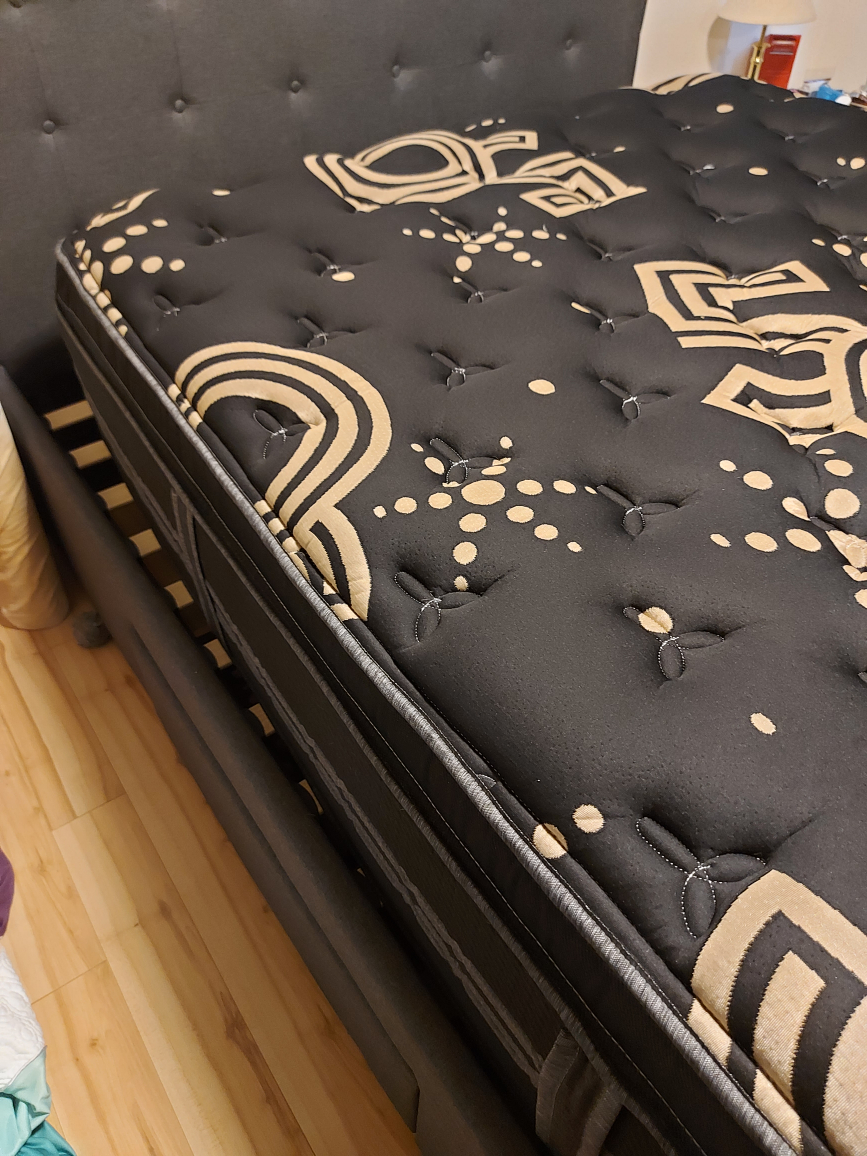 mattress - photo 4