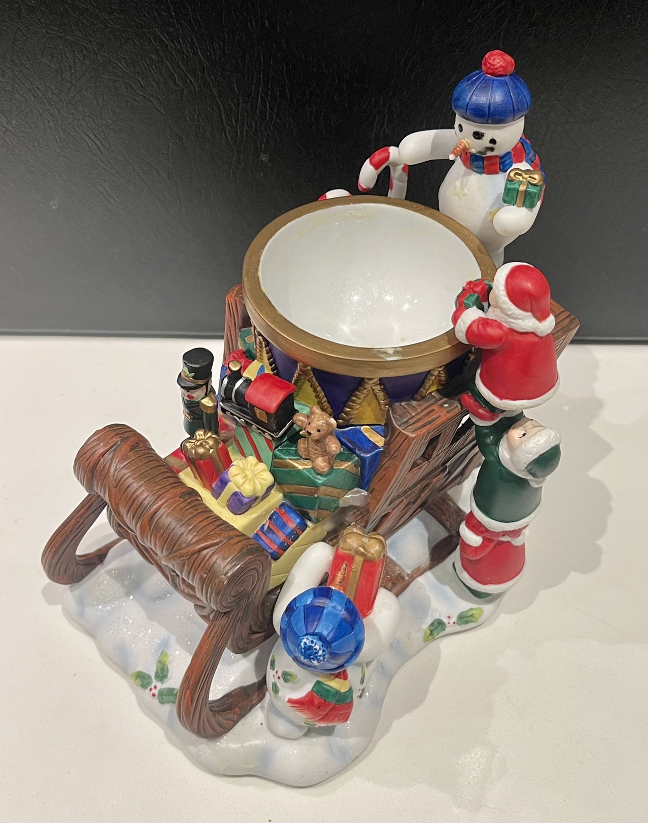 Partylite Christmas Sleigh Wax Warmer image indicator(6)