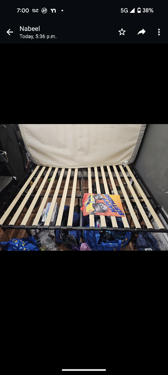 Bed frame and mattress - photo 2