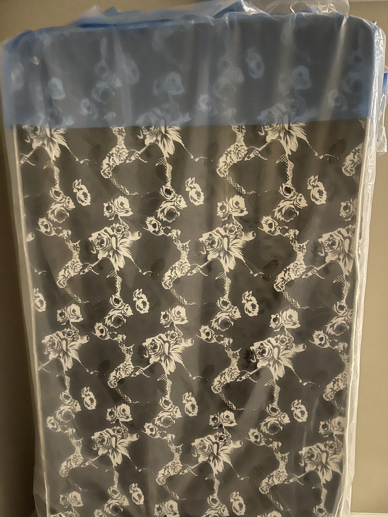 Two twin sized mattresses - photo 2