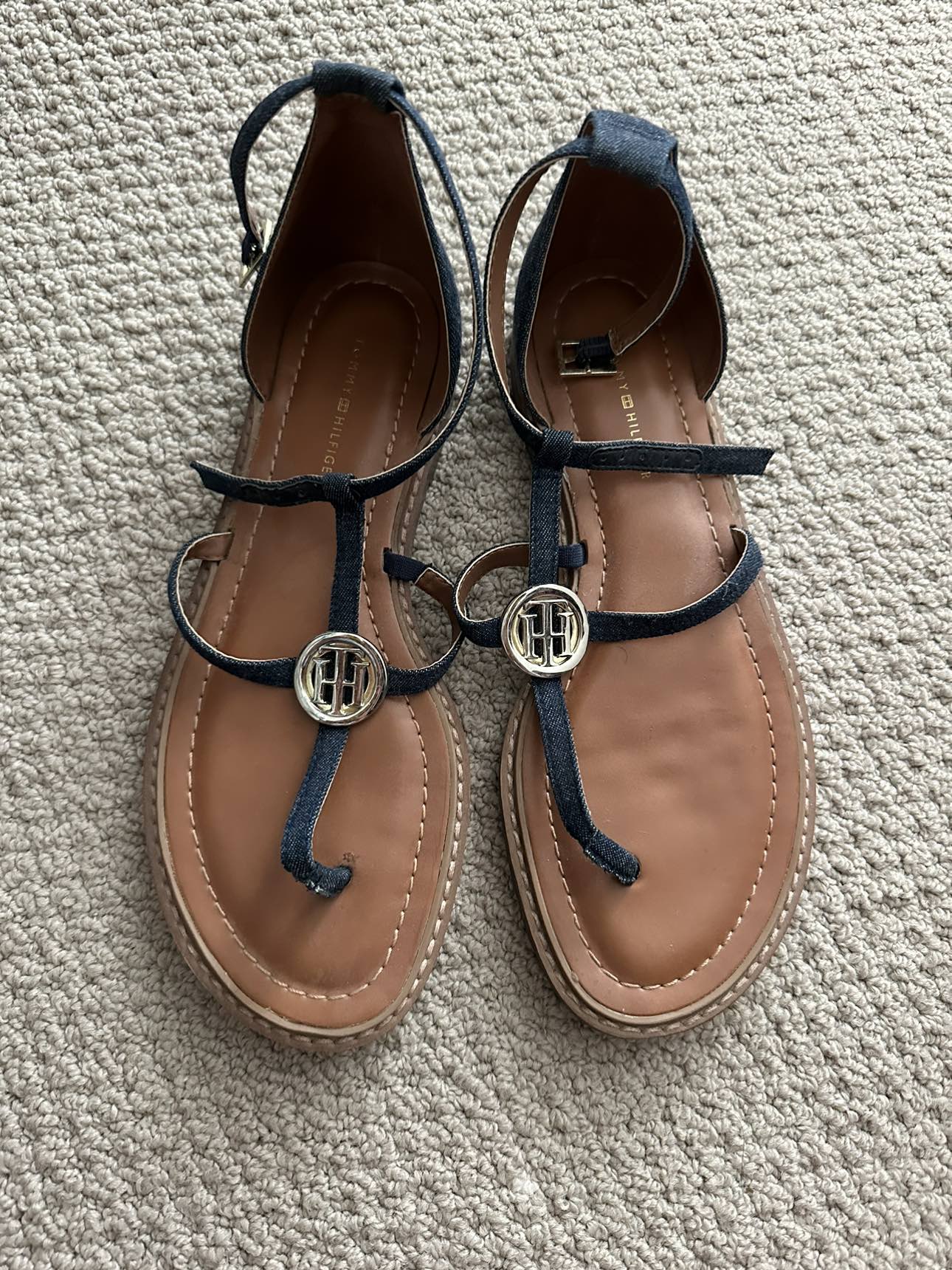 Sandals thumbnail