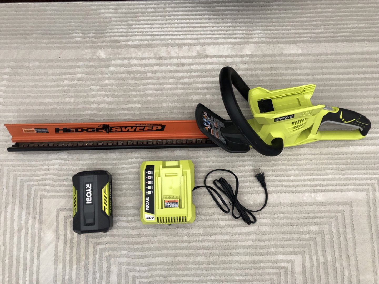 RYOBI Cordless Hedge Trimmer thumbnail