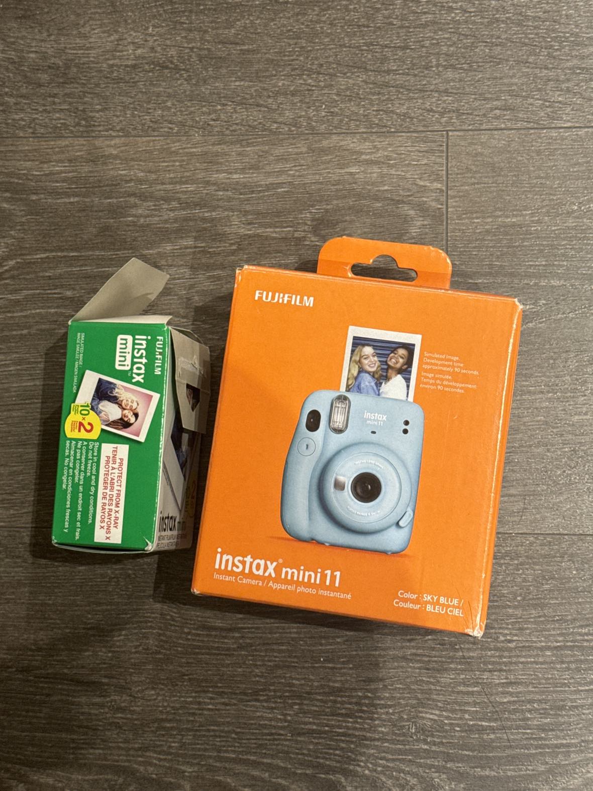 fujifilm polaroid camera thumbnail
