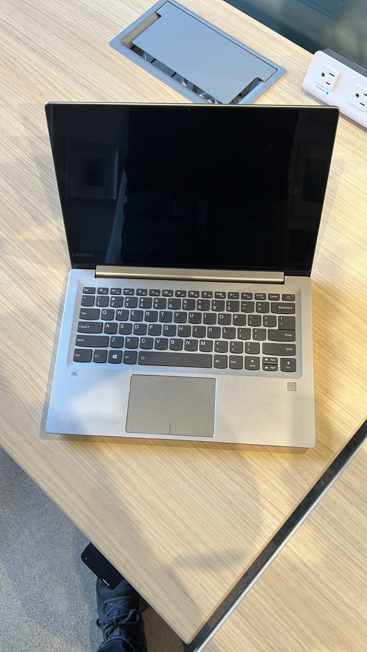 Lenovo 720S image indicator(2)